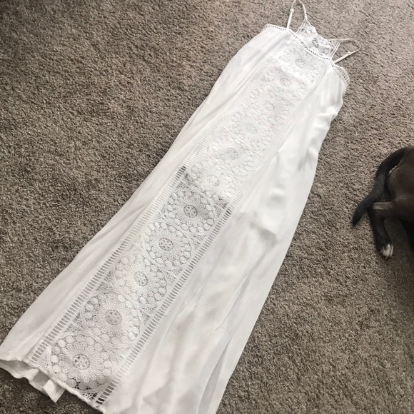 White with lace long dress - Picture 3 of 6